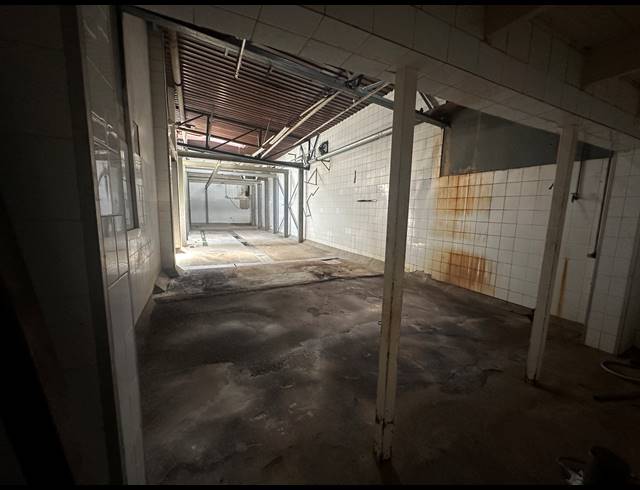 2,000M² WAREHOUSE FOR SALE IN FOUNDERS VIEW